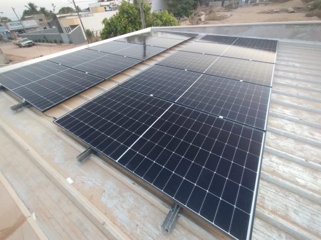 Instala��o de Painel Solar